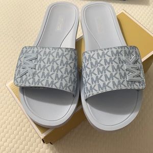Michael Kors Slide
